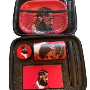 7 in 1 set includes spice grinder scale